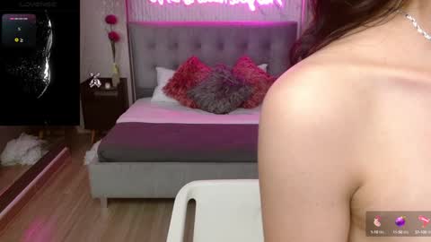 JADE online show from January 26, 8:13 pm