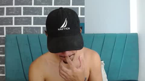 jake_laraxxx online show from September 11, 6:31 pm