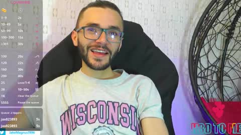 jakemagnus_ online show from February 22, 1:13 pm