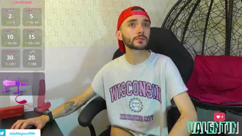jakemagnus_ online show from February 16, 2:10 pm