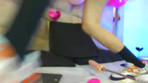 jakemagnus_ online show from February 14, 5:41 am