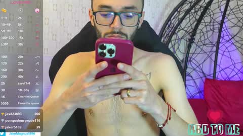 jakemagnus_ online show from February 22, 4:19 pm