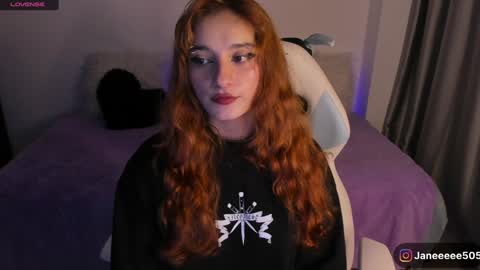 Snapshot of janee_lane chatting on January 5, 2:17 am Jane online show from January 5, 2:17 am