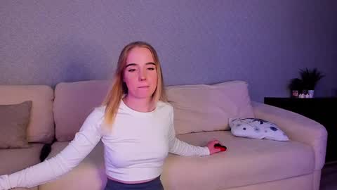 Snapshot of janice_sweet chatting on December 12, 5:52 am Janice online show from December 12, 5:52 am