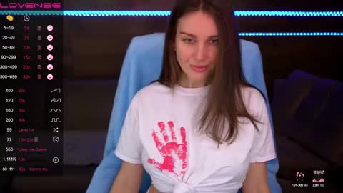 Snapshot of jasmin_james_ chatting on January 11, 5:51 pm Jasmin online show from January 11, 5:51 pm