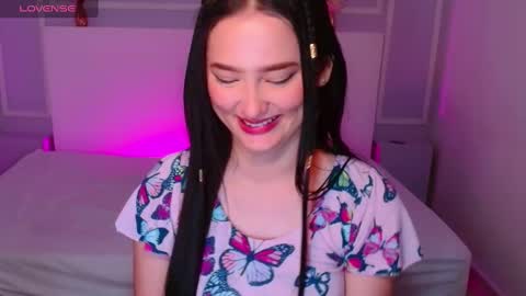 jasminebella0 online show from March 2, 5:01 am