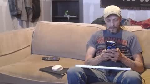 Snapshot of jay_short7863 chatting on February 28, 3:37 am O F jay short786 online show from February 28, 3:37 am