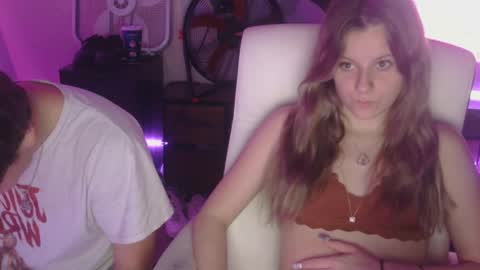 Avaaaa online show from September 18, 2:37 am