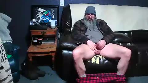 Snapshot of jaycanbefun chatting on March 9, 7:56 am Grand Zaddy or Jay its casual online show from March 9, 7:56 am