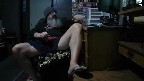 Snapshot of jaycanbefun chatting on September 9, 11:38 pm Grand Zaddy or Jay its casual online show from September 9, 11:38 pm