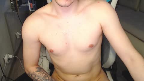 Jayce online show from March 12, 2:52 am