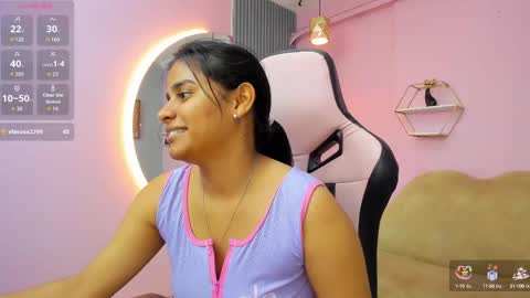 Snapshot of jazmin_ebony chatting on September 19, 11:03 am jazmin online show from September 19, 11:03 am