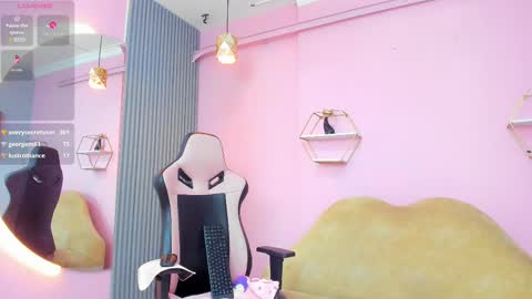 Snapshot of jazmin_ebony chatting on September 9, 1:44 pm jazmin online show from September 9, 1:44 pm