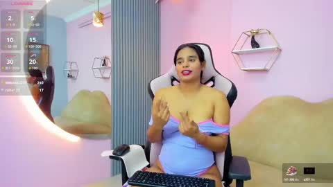 Snapshot of jazmin_ebony chatting on September 10, 1:45 pm jazmin online show from September 10, 1:45 pm