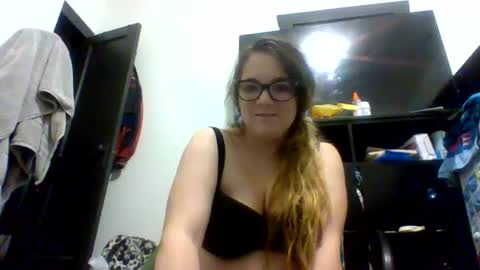 Jazzyrae online show from December 30, 4:53 am