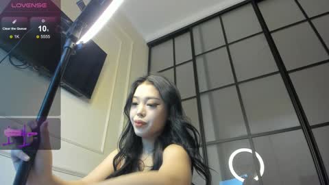 Snapshot of jee__son chatting on February 5, 3:31 pm jee__son online show from February 5, 3:31 pm