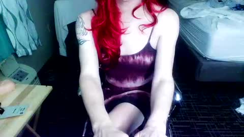 Snapshot of jennacd4life chatting on February 5, 3:13 am Jenna Cross online show from February 5, 3:13 am