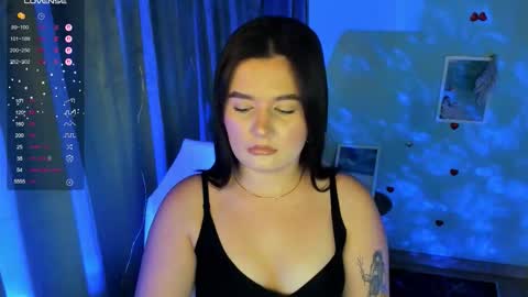 Snapshot of jennie_berry chatting on September 14, 11:28 pm Jennie online show from September 14, 11:28 pm