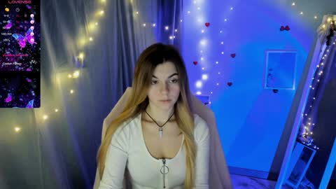 Snapshot of jennie_berry chatting on January 16, 6:46 am Jennie online show from January 16, 6:46 am