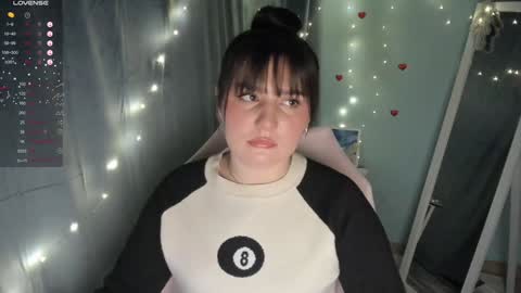 Snapshot of jennie_berry chatting on January 20, 3:26 am Jennie online show from January 20, 3:26 am