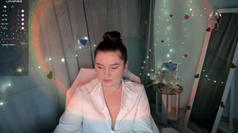 Snapshot of jennie_berry chatting on February 9, 2:06 am Jennie online show from February 9, 2:06 am