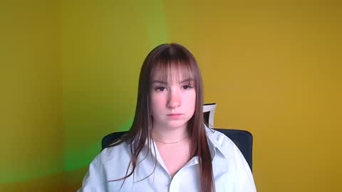 Jennifer online show from February 4, 10:00 am