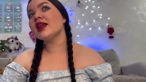 Mila online show from December 30, 6:05 pm