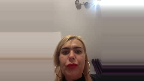 Snapshot of jenny_play1 chatting on December 28, 12:13 pm Jenny online show from December 28, 12:13 pm