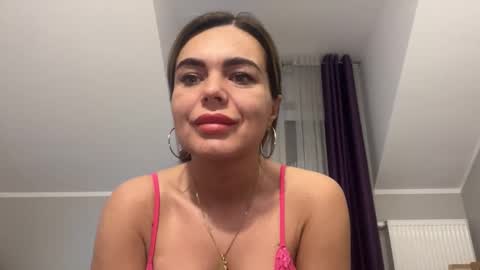 Snapshot of jenny_play1 chatting on February 10, 8:53 am Jenny online show from February 10, 8:53 am