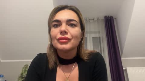 Snapshot of jenny_play1 chatting on February 5, 7:50 am Jenny online show from February 5, 7:50 am