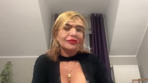 Snapshot of jenny_play1 chatting on January 2, 12:03 pm Jenny online show from January 2, 12:03 pm