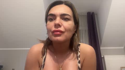 Snapshot of jenny_play1 chatting on February 8, 9:03 am Jenny online show from February 8, 9:03 am