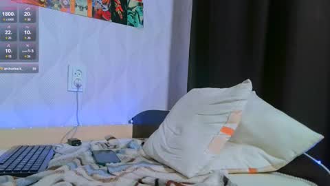 Snapshot of jerrybomb_ chatting on February 26, 2:49 pm Jerrybomb online show from February 26, 2:49 pm