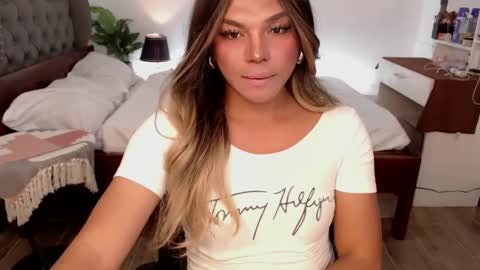 Snapshot of jesie_hot69 chatting on January 23, 8:13 pm jesie_hot69 online show from January 23, 8:13 pm