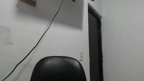 jess_beaut online show from September 11, 1:07 am