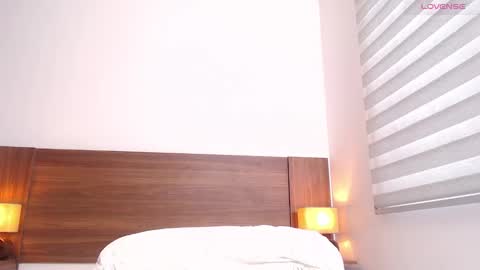 Snapshot of jessi_ocean chatting on December 24, 6:50 pm I AM JESSI online show from December 24, 6:50 pm