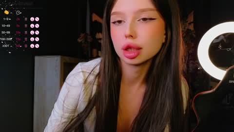 Snapshot of jessie_johns chatting on December 30, 3:12 pm jessie_johns online show from December 30, 3:12 pm