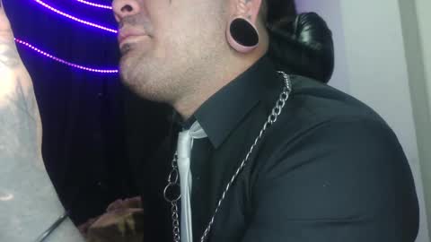 Snapshot of jessie_wild chatting on January 22, 11:12 am jessie_wild online show from January 22, 11:12 am