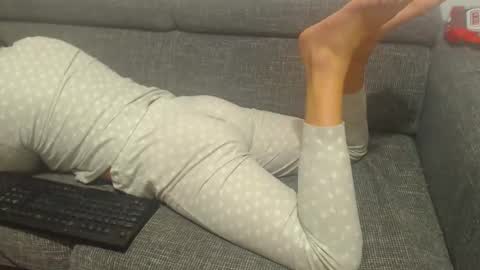 jessiestar3 online show from March 5, 6:45 pm