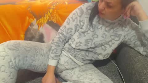 jessiestar3 online show from February 21, 2:06 pm