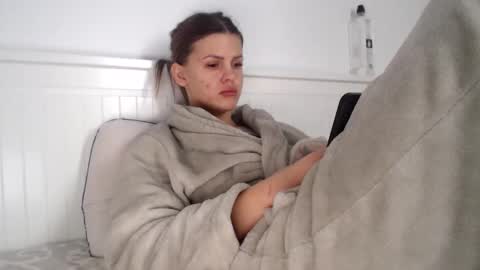 Snapshot of jessiexryan chatting on January 23, 8:25 am jessieryan online show from January 23, 8:25 am