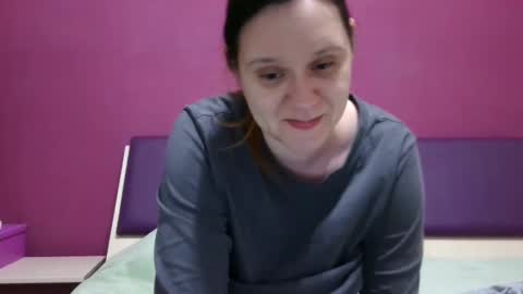 Snapshot of jessika97 chatting on February 7, 6:45 am jessika97 online show from February 7, 6:45 am