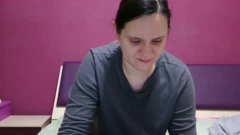Snapshot of jessika97 chatting on February 17, 6:42 am jessika97 online show from February 17, 6:42 am