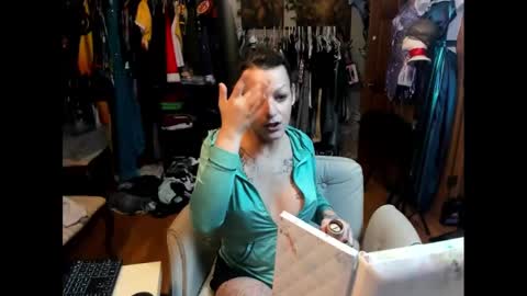 Snapshot of jessyboi0504 chatting on September 17, 10:30 am seductress Cyber Succubus online show from September 17, 10:30 am