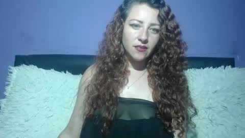 jessy online show from December 6, 9:40 pm