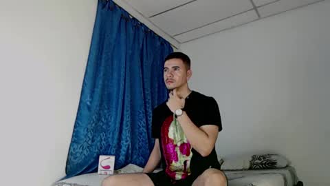 Snapshot of jeycob_happy97 chatting on March 2, 11:29 am Juan David online show from March 2, 11:29 am