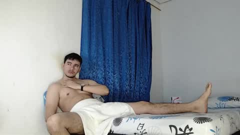 Snapshot of jeycob_happy97 chatting on December 20, 10:38 am Juan David online show from December 20, 10:38 am