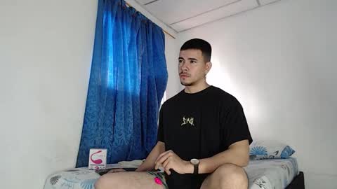 Snapshot of jeycob_happy97 chatting on September 10, 1:34 pm Juan David online show from September 10, 1:34 pm
