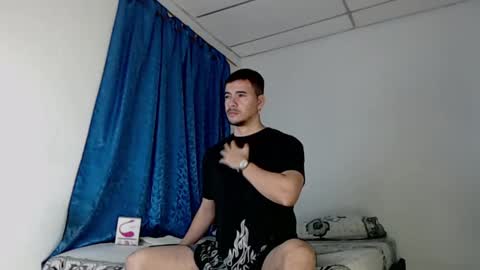 Snapshot of jeycob_happy97 chatting on March 6, 10:52 am Juan David online show from March 6, 10:52 am