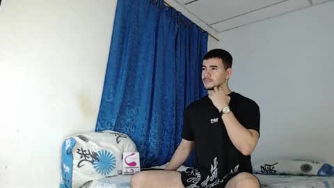 Snapshot of jeycob_happy97 chatting on January 10, 11:22 am Juan David online show from January 10, 11:22 am